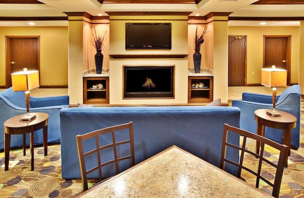 Holiday Inn Express Hotel & Suites - Dubuque West By Ihg Εξωτερικό φωτογραφία